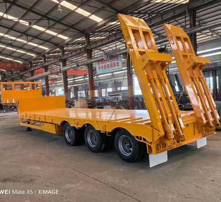 60Tons 3 Axle Low Bed Trailer Heavy Duty Low Bed Trailers Self Dumping